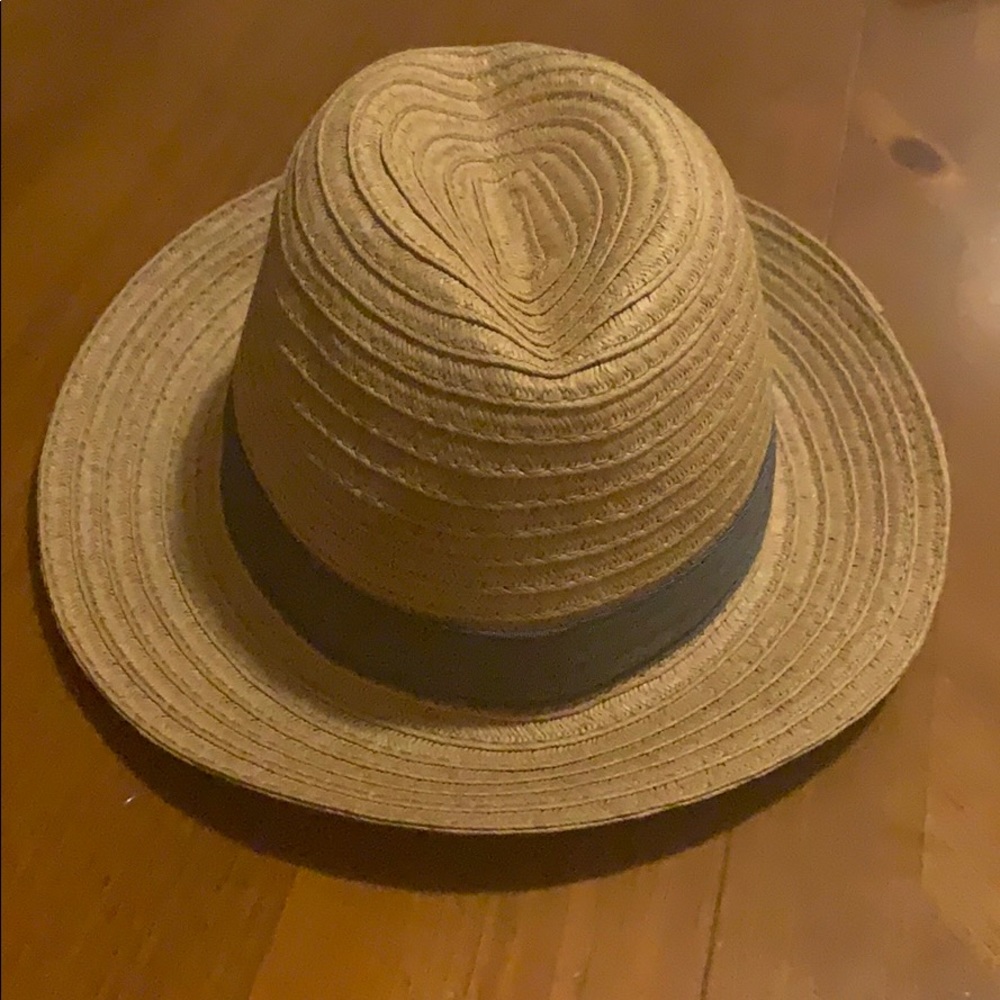 Infant fedora